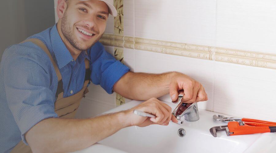 Local annual plumbing maintenance in Killduff, IA